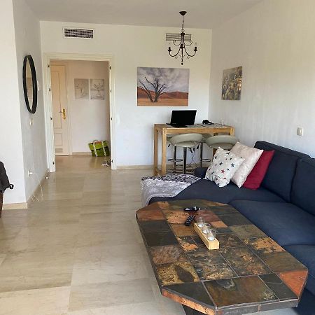 Bahia De Casares Lejlighed Estepona Eksteriør billede