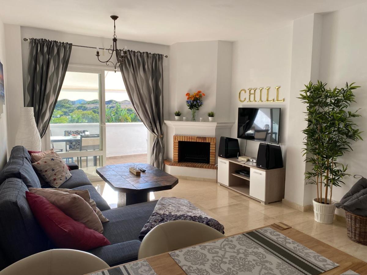 Bahia De Casares Lejlighed Estepona Eksteriør billede