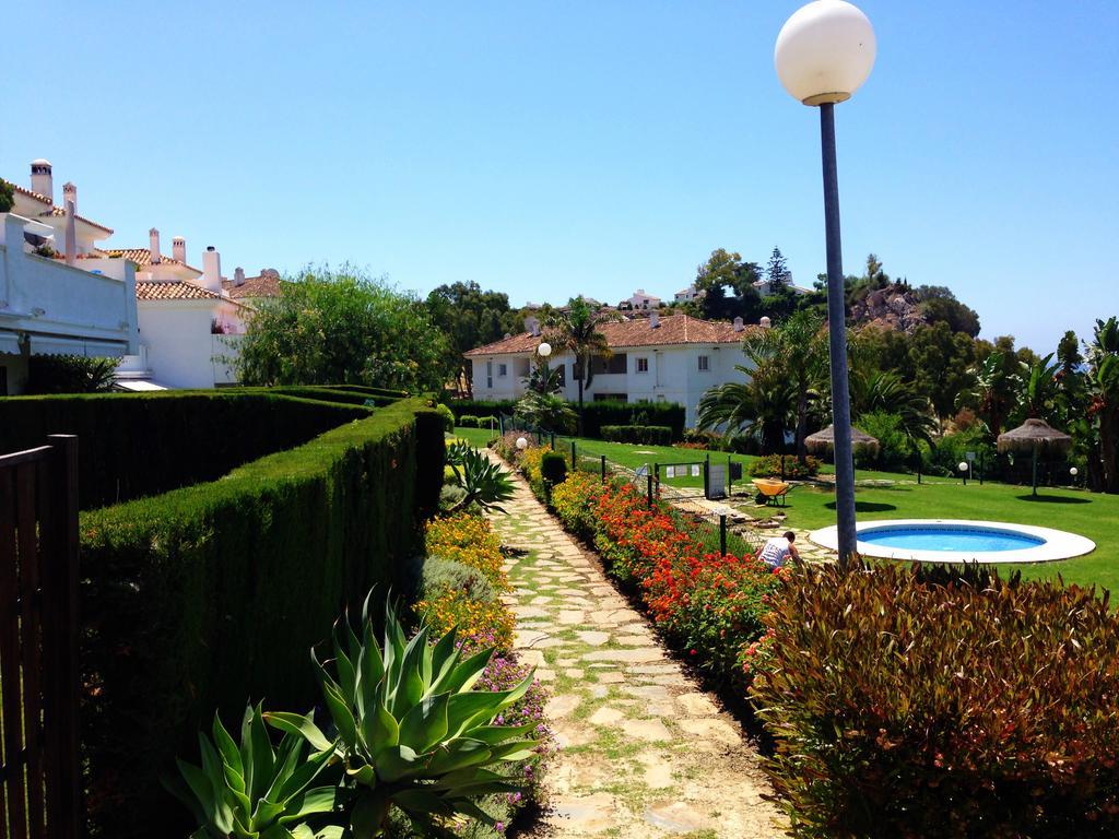 Bahia De Casares Lejlighed Estepona Eksteriør billede