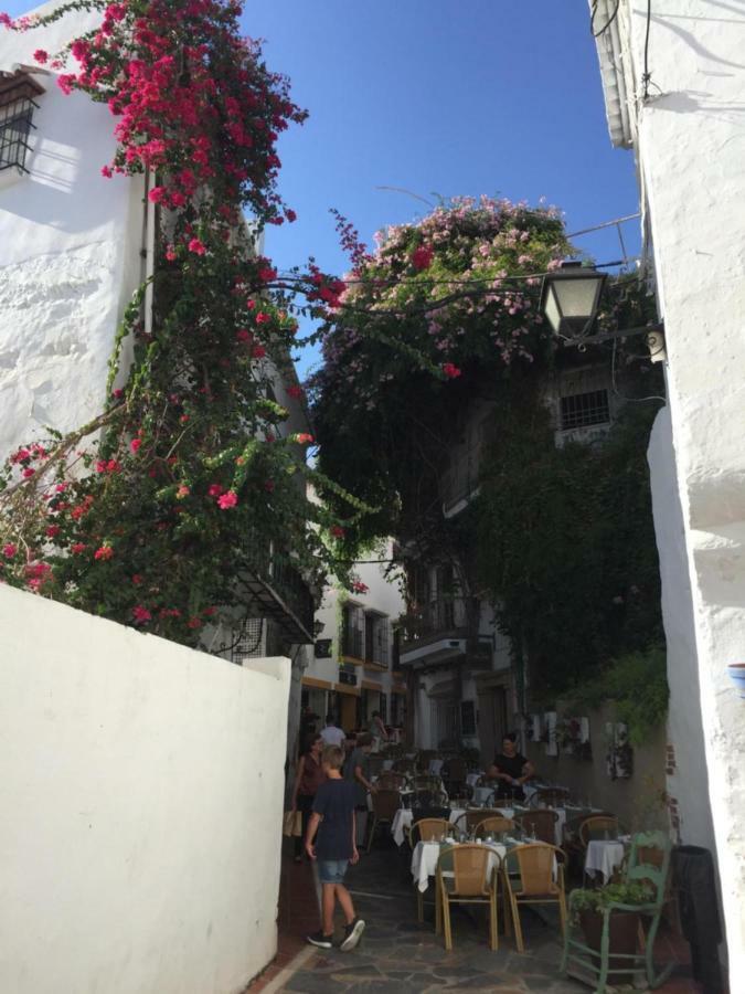 Bahia De Casares Lejlighed Estepona Eksteriør billede